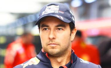 Checo Pérez volverá a la parrilla de la Fórmula 1 en el 2026 con Cadillac.