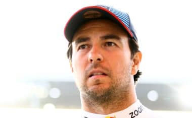 Checo Pérez, negocia su regreso a la F1 y recibe pésimas noticias.