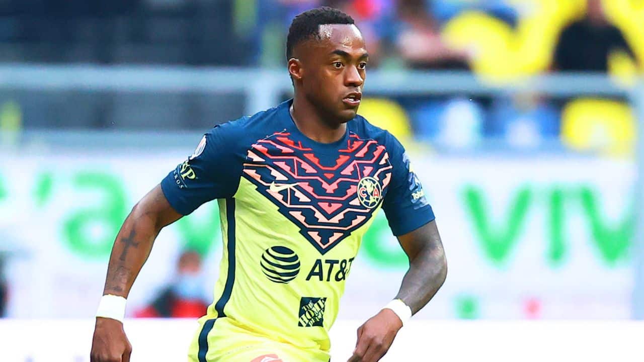 Fue campeón con América, estuvo en prisión y podría regresar a México para jugar con un histórico: Renato Ibarra