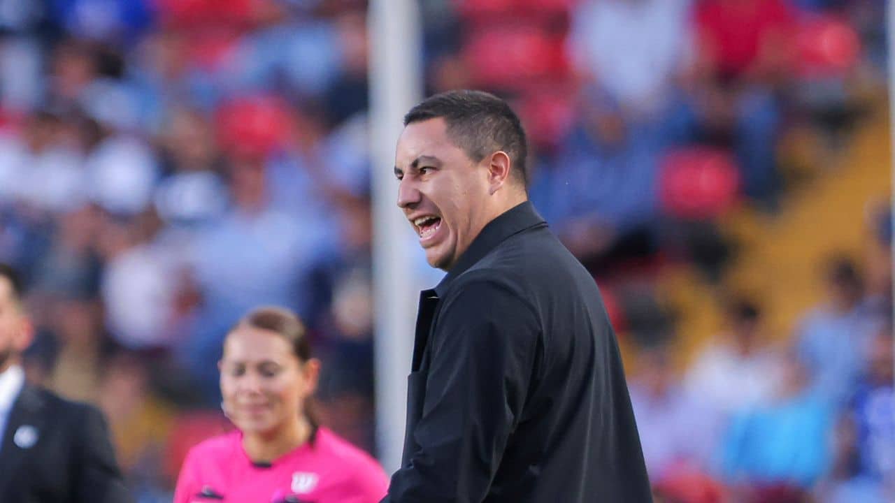Pumas: Efraín Juárez presume a Keylor Navas tras triunfo ante Querétaro con polémica afirmación
