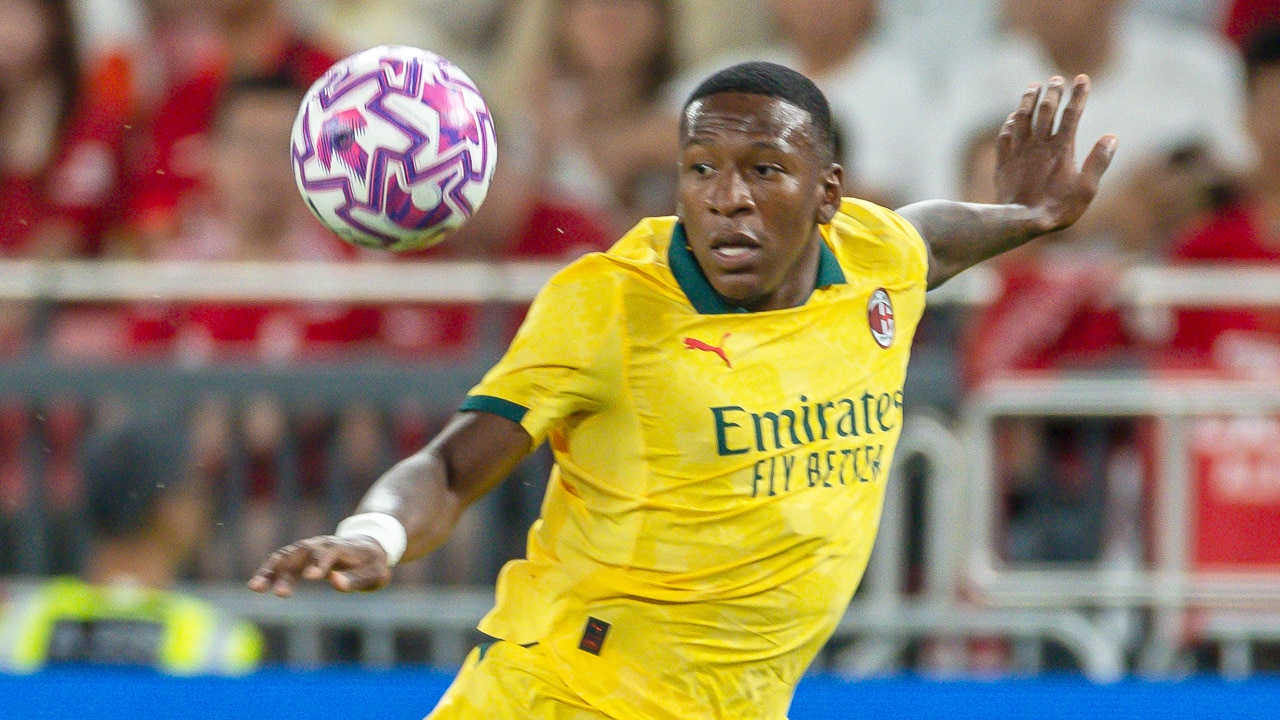 AC Milan salió campeón con Pervis Estupiñán, flamante fichaje.
