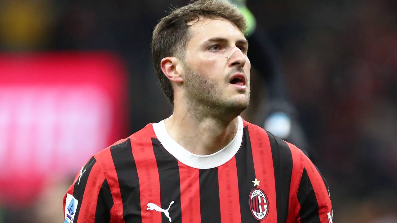 AC Milan no se anda con juegos: Massimiliano Allegri mete presión y lanza advertencia a Santiago Giménez