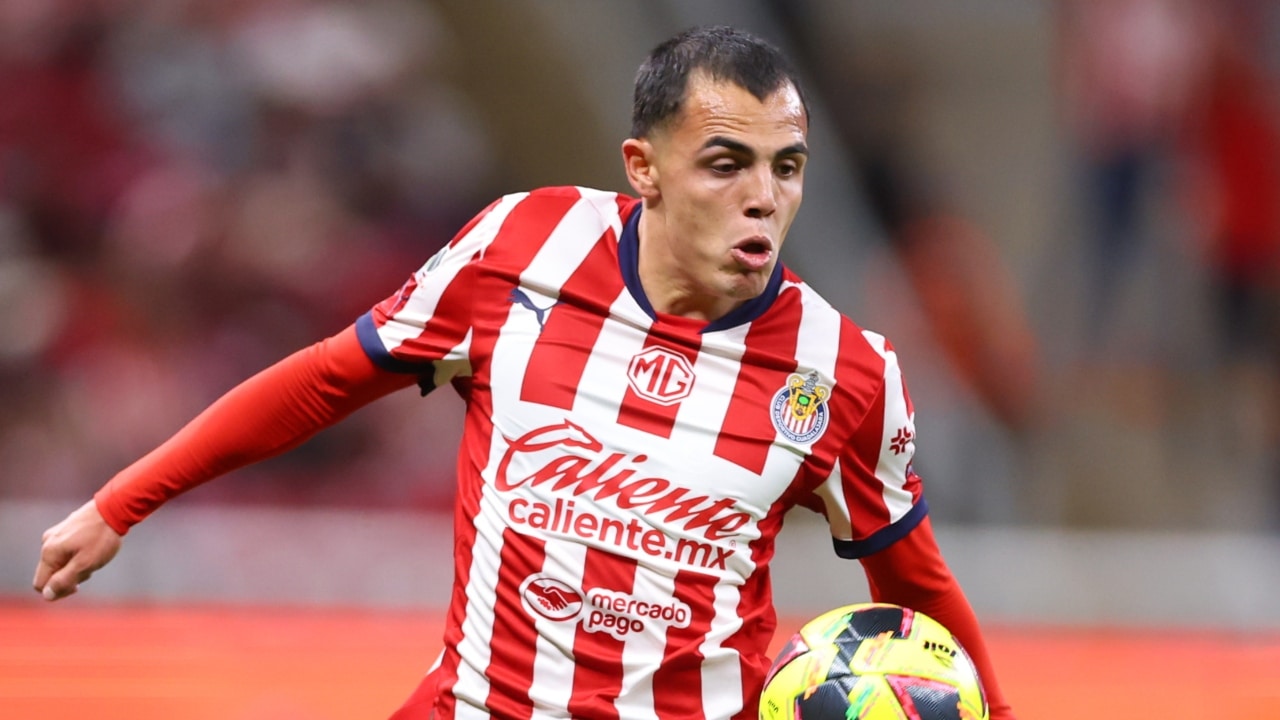 Hugo Camberos, Chivas
