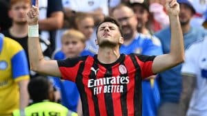 Santiago Giménez, AC Milan