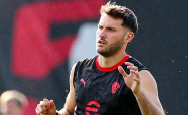 Santiago Giménez. AC Milan
