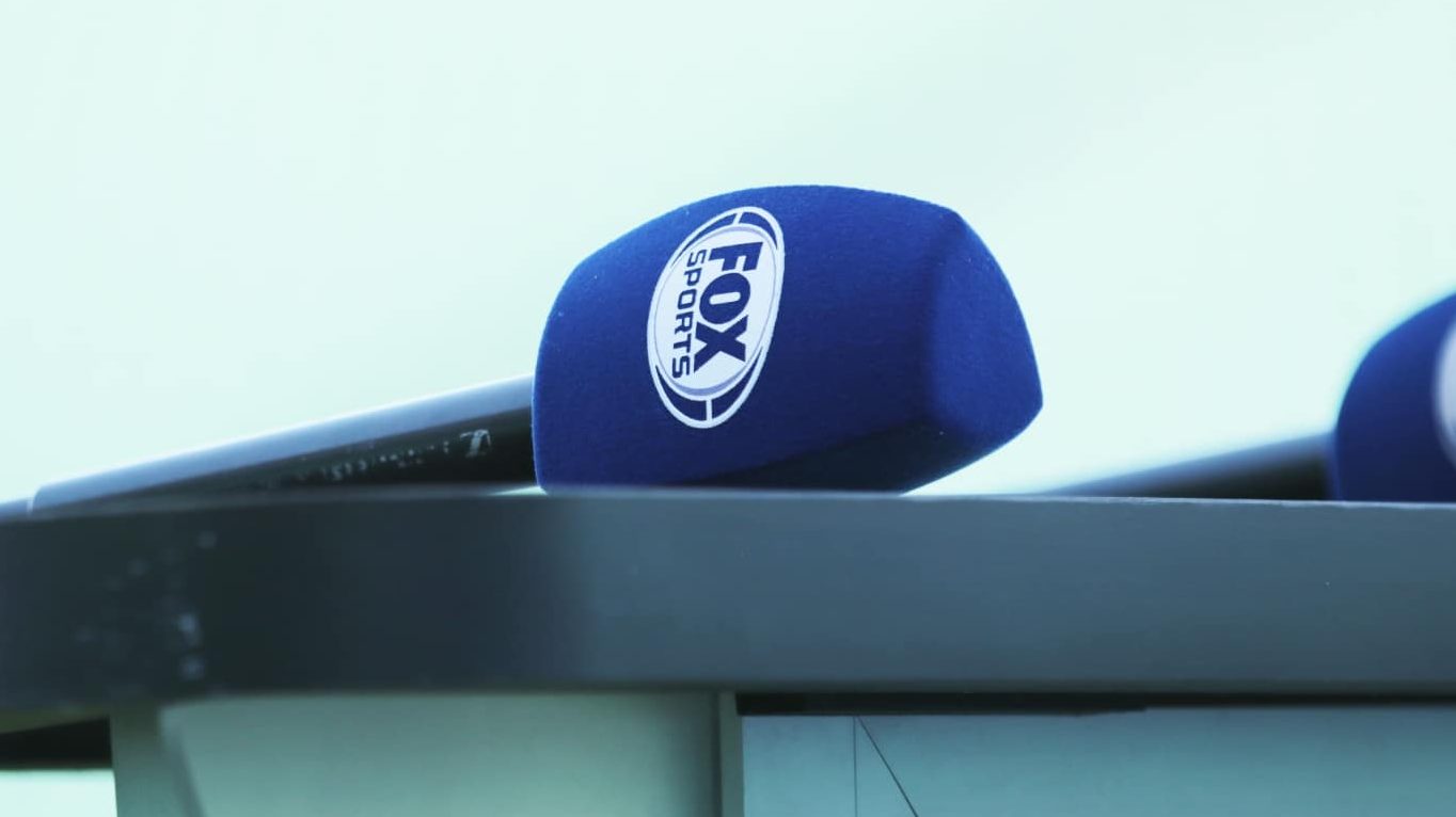 Reconocido comentarista de TNT Sports se marcha a FOX Sports y sorprende a todos