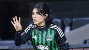 Alana Flores