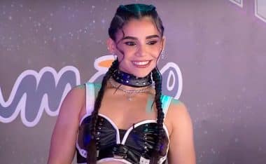 Alana Flores y sus 'fanáticos' en Supernova Strikers.