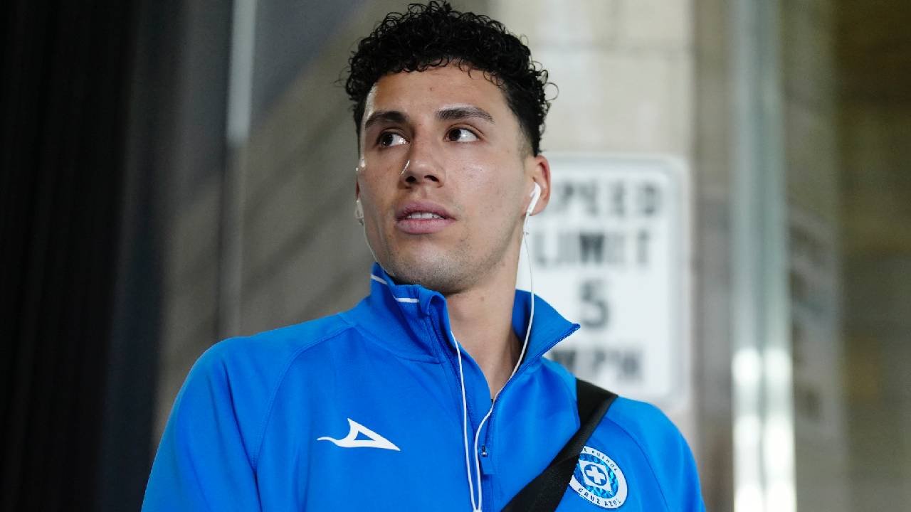 Se define el futuro de Jorge Sánchez en Cruz Azul y ante interés del Toluca
