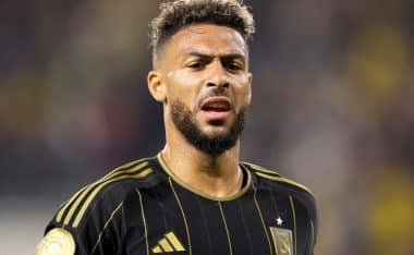 Denis Bouanga no juega en LAFC vs Tigres.