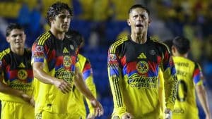 América