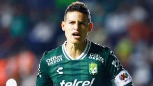 James Rodríguez y un presente lleno de dudas en León.
