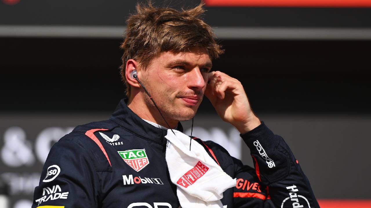 Max Verstappen paraliza la Fórmula 1 y revela su equipo para 2026: se queda en Mercedes