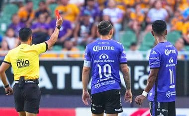 El Mazatlán vs Tigres comenzó con una insólita situación.