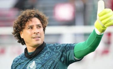 Memo Ochoa tendría nuevo destino: España.