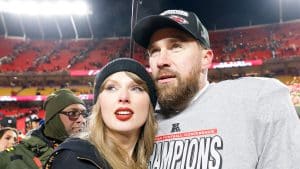 Travis Kelce y Taylor Swift juntos en la NFL.