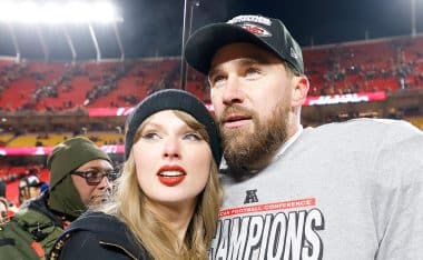 Travis Kelce y Taylor Swift juntos en la NFL.