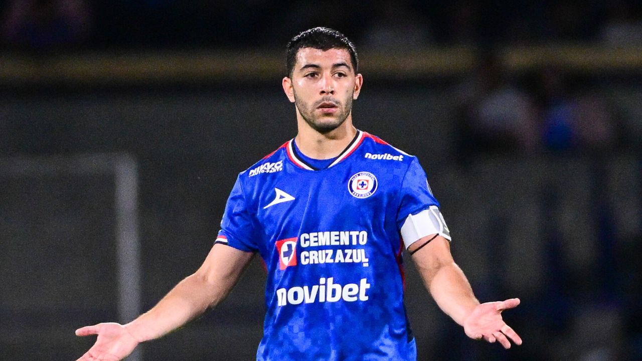 Erik Lira batea a poderoso equipo de la Liga MX mientras Cruz Azul no se pone las pilas.