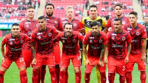 Fue estrella de la Liga MX jugó en los Tiburones Rojos del Veracruz y ahora ha sido suspendido por la FIFA por grave razón