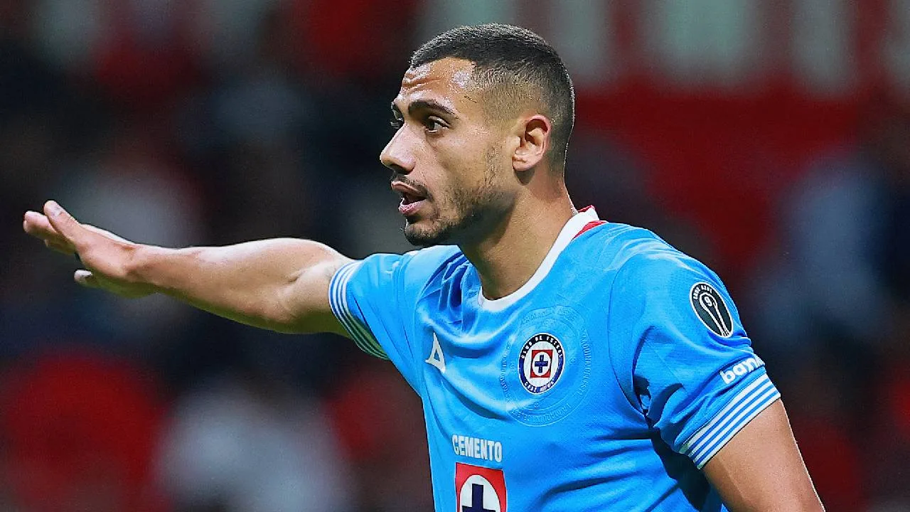 Giorgos Giakoumakis no se olvida de Cruz Azul y le manda un nuevo recadito en pleno Apertura 2025