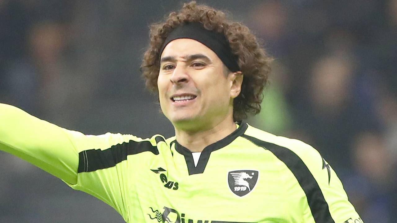 Memo Ochoa se mete el pie: Revelan el grave error que cometió y tiró su fichaje dejándolo sin equipo en Europa