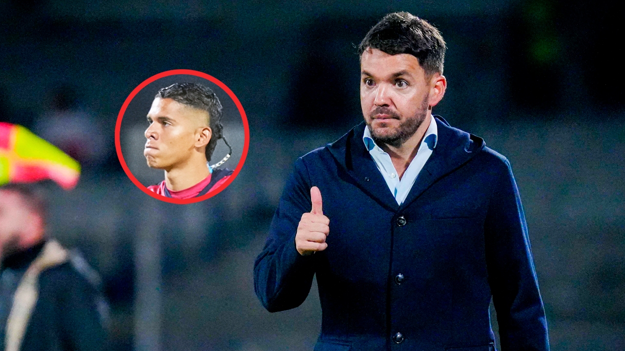Nicolás Larcamón defiende a Kevin Mier tras su error.