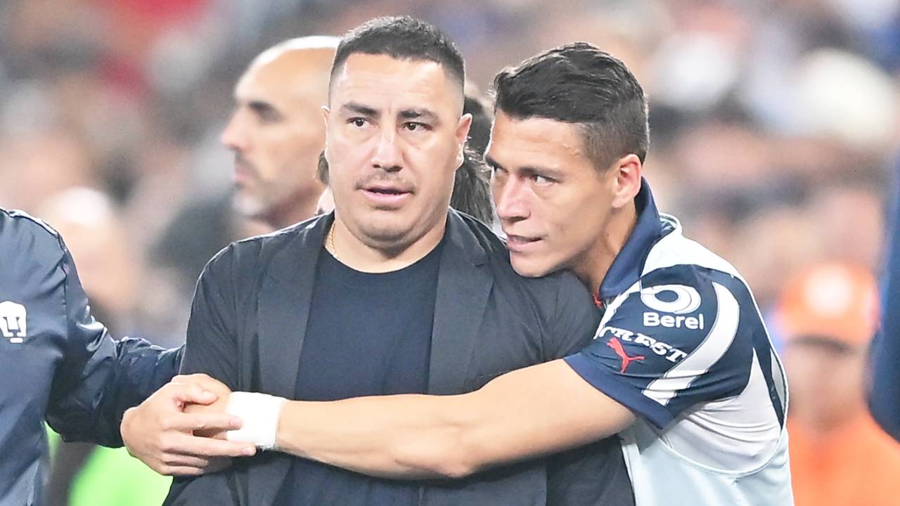 Mientras Rayados de Monterrey los felicita, Pumas les da con todo y responde muy rudo al mensaje por su aniversario 71