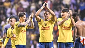 América