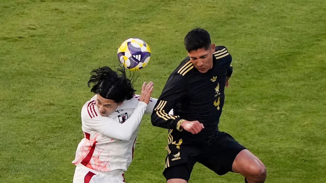 Edson Álvarez alarma al Fenerbahce y a México: Se rompe en el duelo ante Japón y es duda ante Corea del Sur