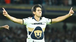JJ Macías tuvo su estreno goleador en CU.