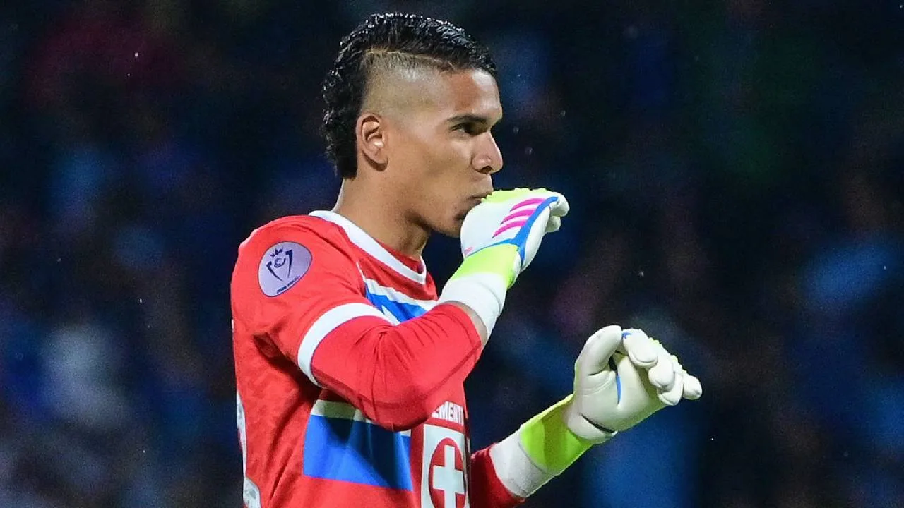 Kevin Mier, portero de Cruz Azul.