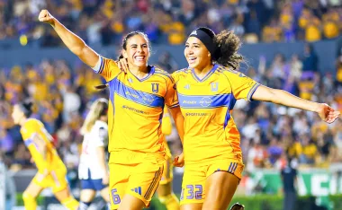 Tigres Femenil consigue importante victoria ante Rayadas.