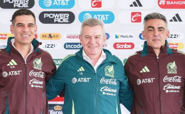 Toni Amor visitó CU para ver Pumas vs Tigres.
