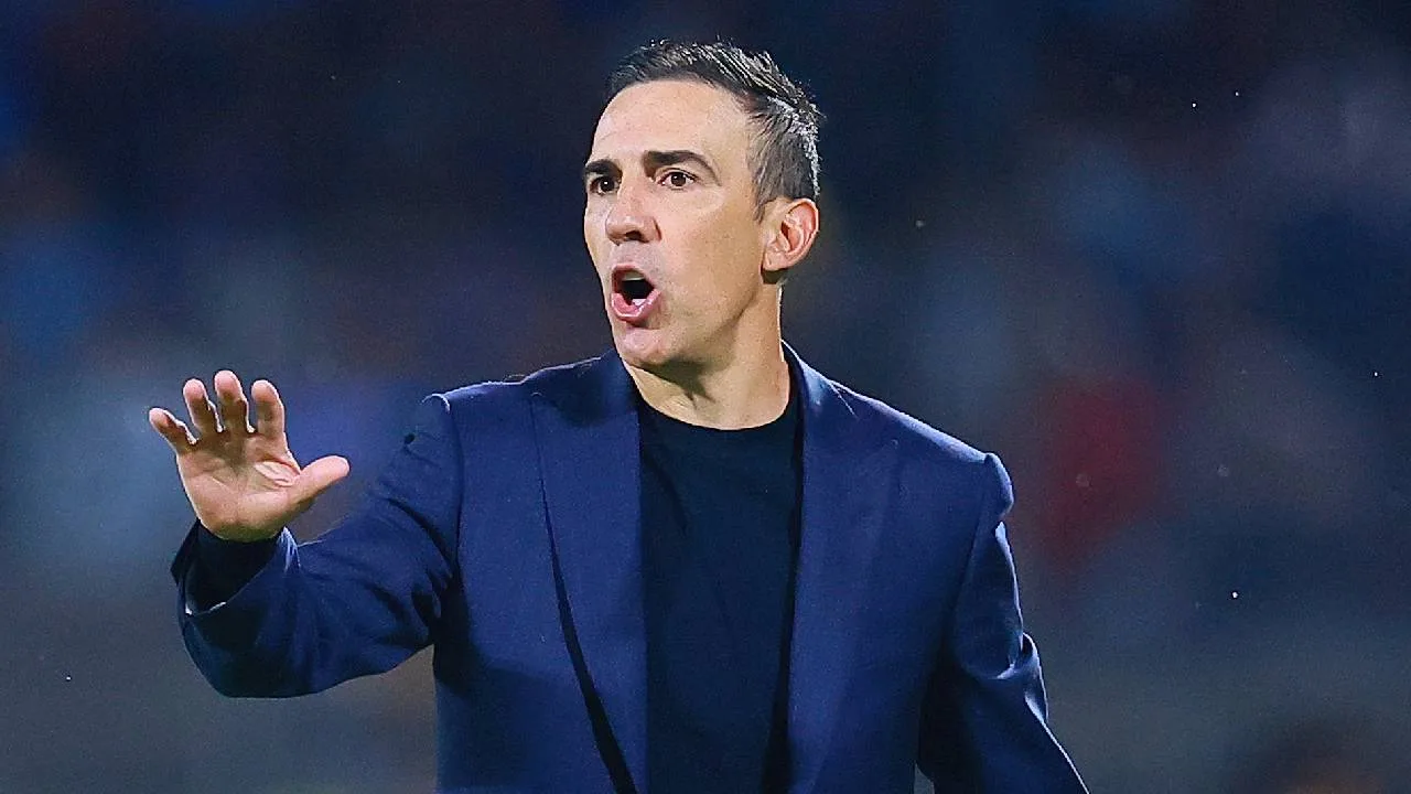 Vicente Sánchez se llevaría a joyita de Cruz Azul si llega a dirigir al América de Cali