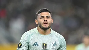 ¿Al Mundial 2026? Alexis Vega podría tener un lugar clave en la Selección Mexicana de Javier Aguirre