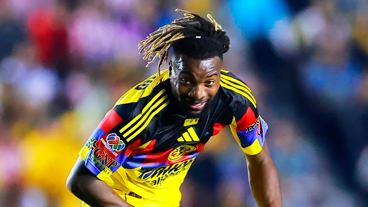 Allan Saint Maximin disputará su primer Clásico Joven con el América.
