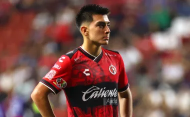 Gilberto Mora, Tijuana