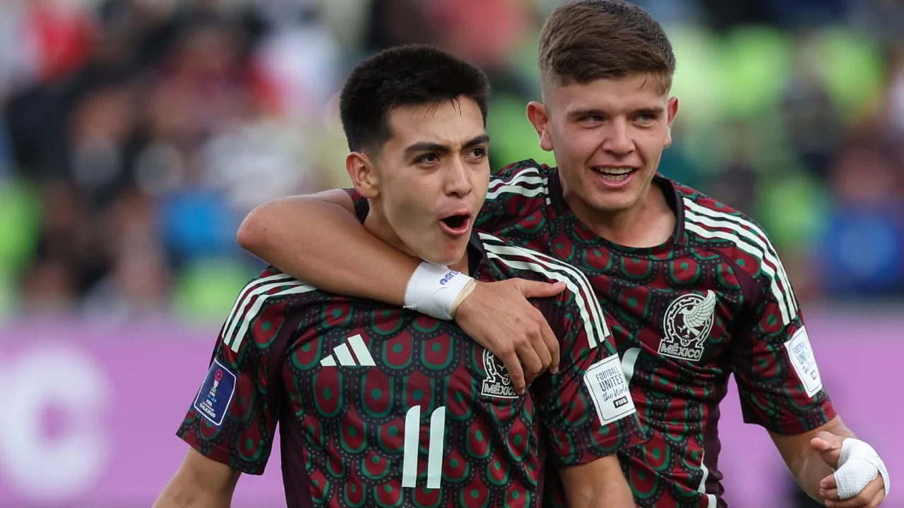 Gilberto Mora, Selección Mexicana