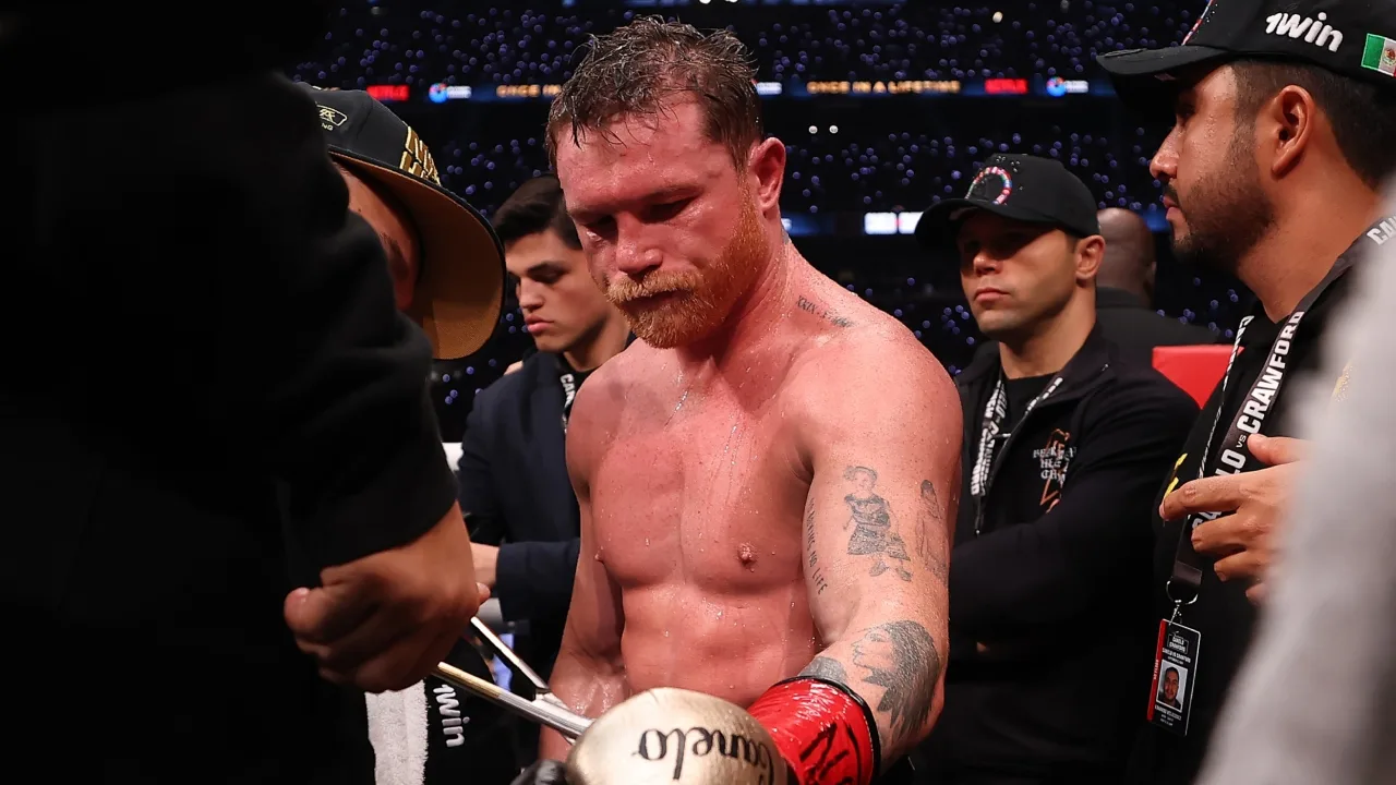 Canelo Álvarez luego de la derrota contra Terence Crawford