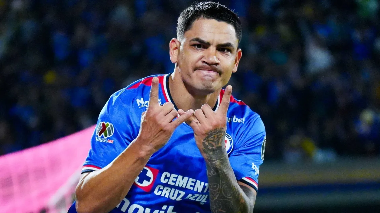 Gabriel Fernández, Cruz Azul vs América, Torneo Apertura 2025 de la Liga MX