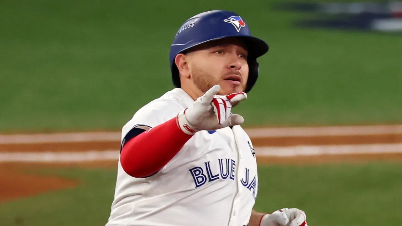 Alejandro Kirk, Toronto Blue Jays, Serie Mundial.