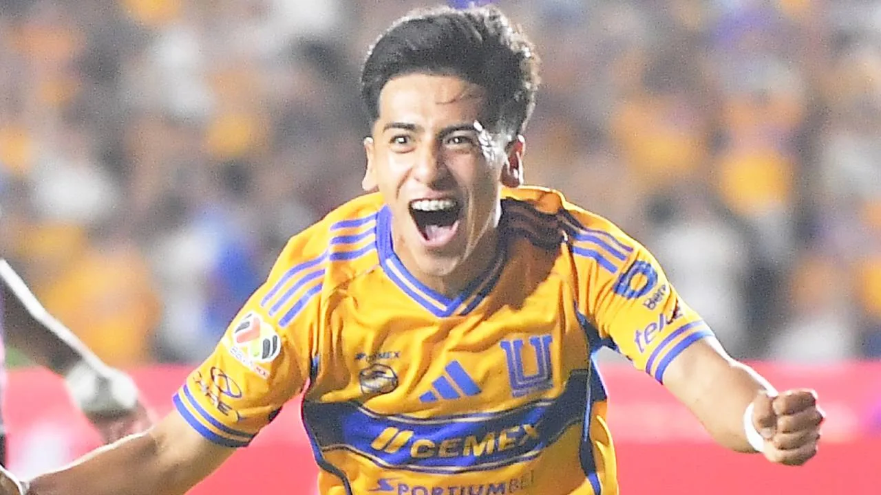 Chicha Sánchez de Tigres es golpeado por luchador Konan Big