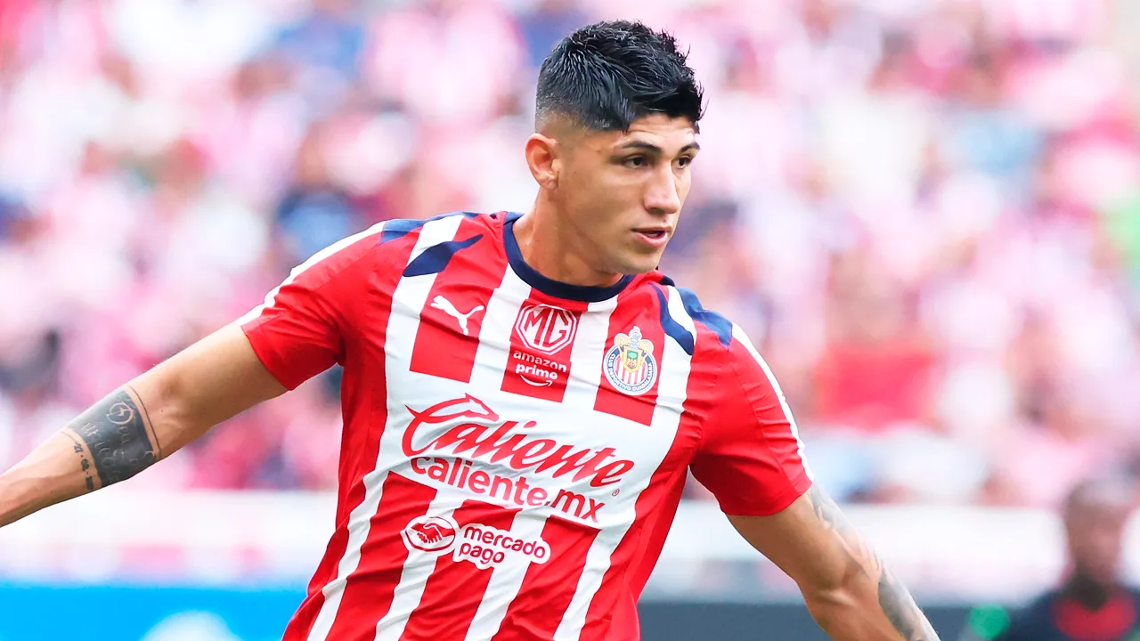 Alan Pulido no sería tenido en cuenta en Chivas de cara al 2026.