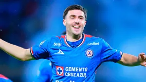 Cruz Azul busca romper récord de 45 años ante América y así superar a Pumas