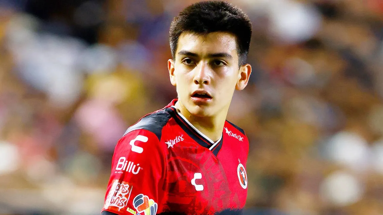 Real Madrid y Barcelona tienen dudas sobre Gilberto Mora