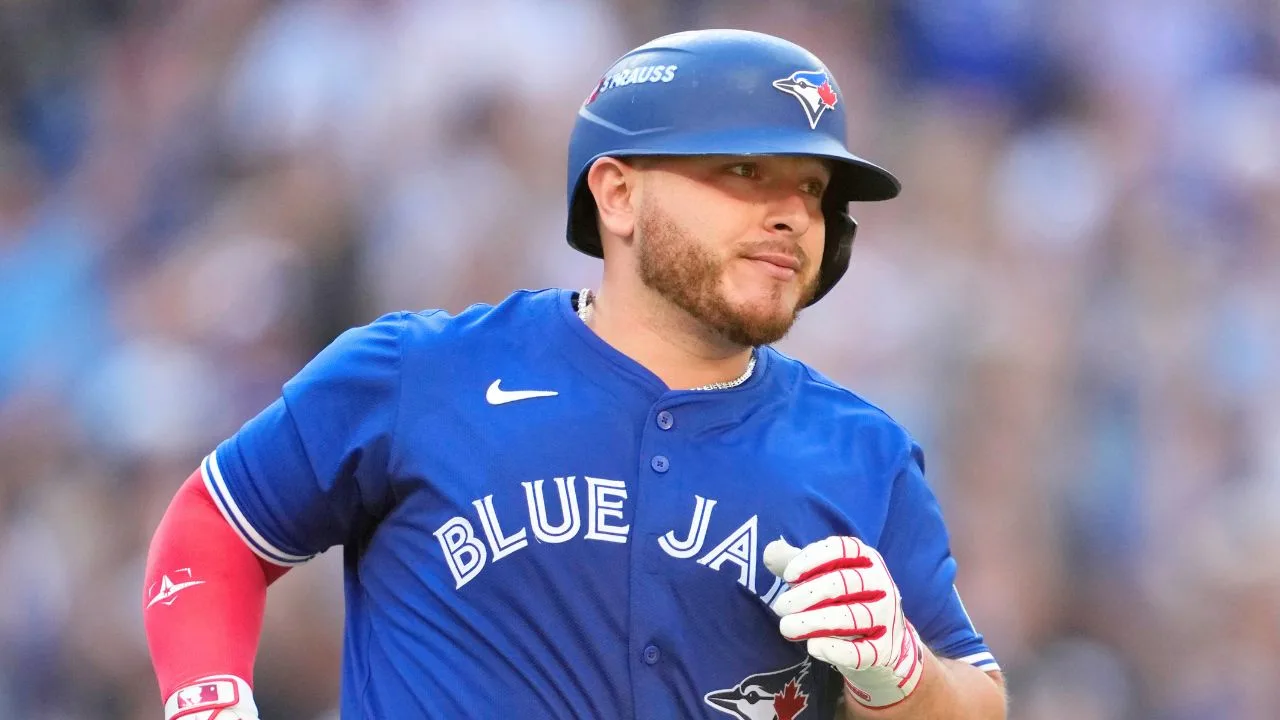 Quién es la hija del mexicano Alejandro Kirk, que podría coronarse en la Serie Mundial 2025 con Blue Jays.