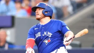 Alejandro Kirk está a punto de coronarse en la Serie Mundial con Blue Jays: Revelan cuánto dinero recibió por su primer contrato como profesional en MLB Alejandro Kirk está a punto de coronarse en la Serie Mundial con Blue Jays: Revelan cuánto dinero recibió por su primer contrato como profesional en MLB