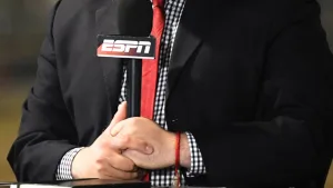 Figura de ESPN estaría en la cuerda floja tras cambios directivos: “Pidieron su cabeza”