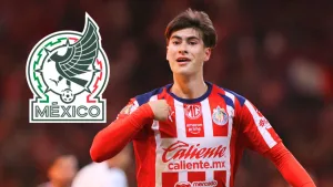 Hormiga González se luce con hat-trick en el Chivas vs Atlas y Martinoli ya lo quiere en Selección Mexicana