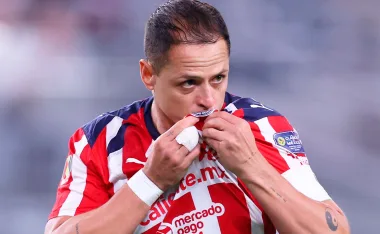 Chicharito Hernández dejó su huella en Chivas vs América.